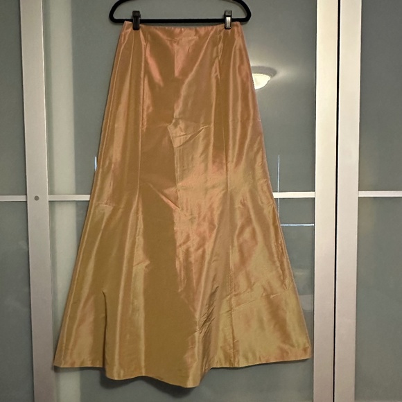 Carmen Marc Valvo Collection - Formal Maxi Skirt Size 12 - Picture 1 of 5